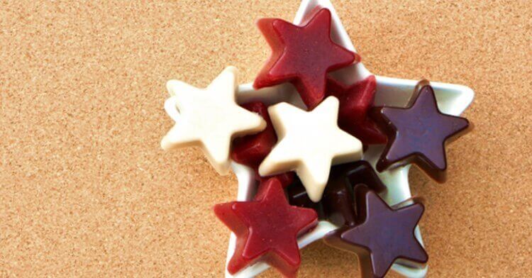 4th of July Gummies treat by Mama Natural gelatin