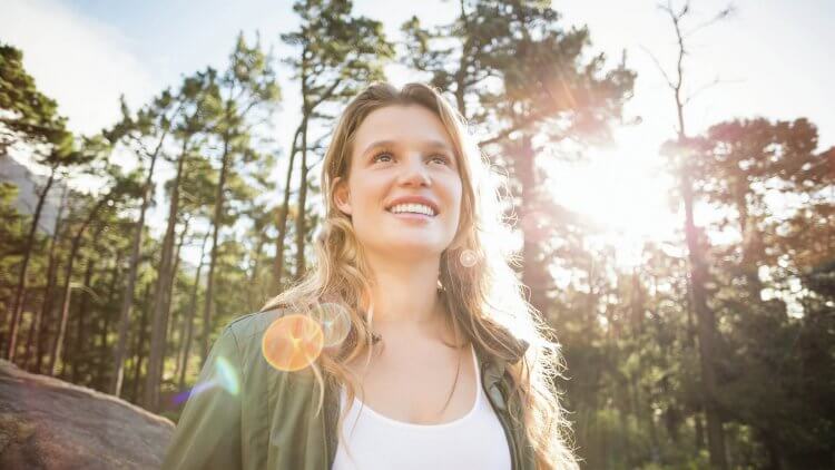 Forest bathing is a health trend that's here to stay! Unwind, connect with nature and improve health with the science proven benefits of forest bathing.