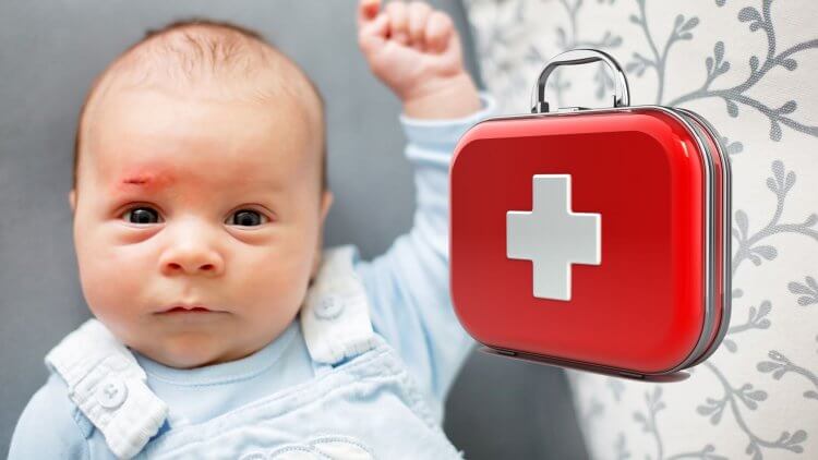 If you have little ones, having an easy-to-find, well-stocked baby first aid kit is absolutely necessary in case of an accident, illness, or even just to treat diaper rash. But most conventional first aid kits don't have everything you need. Use this checklist to find out what natural treatments you need and why. 