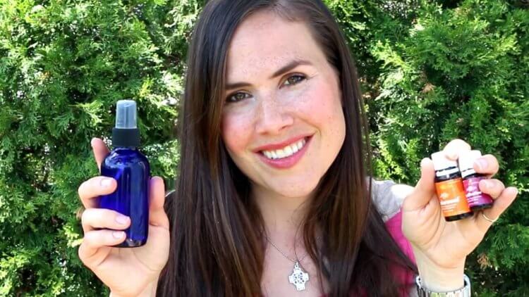 DIY All Natural outdoor spray Mama Natural