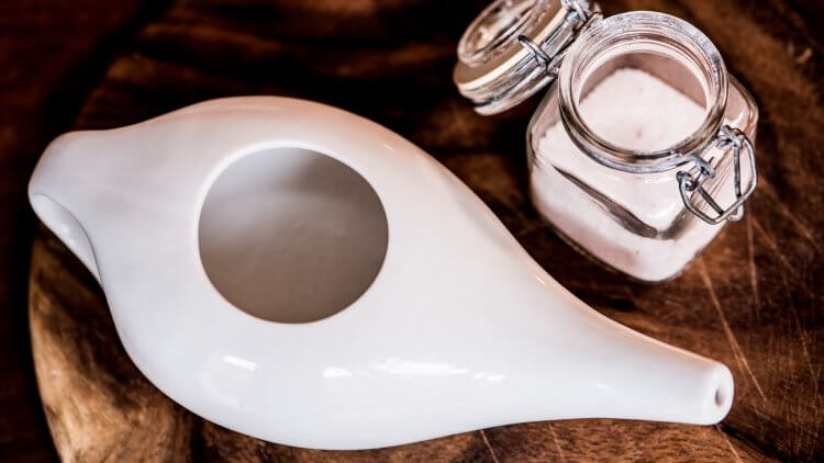 How to Use a Neti Pot (And Why You’d Want To) by Mama Natural